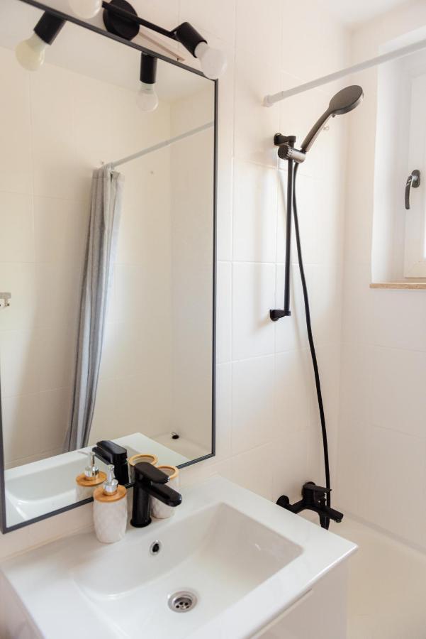 Cozy Apartment Ultracentral Universitate Square بوخارست المظهر الخارجي الصورة