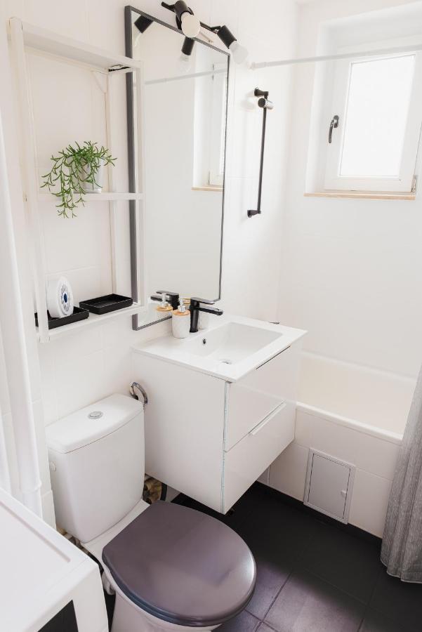 Cozy Apartment Ultracentral Universitate Square بوخارست المظهر الخارجي الصورة